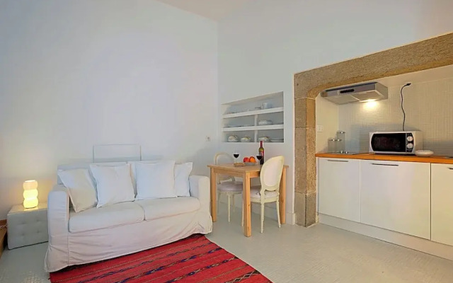 Portas do Castelo Apartments