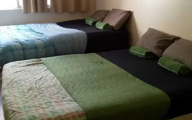 Adonai Copacabana Inn - Hostel