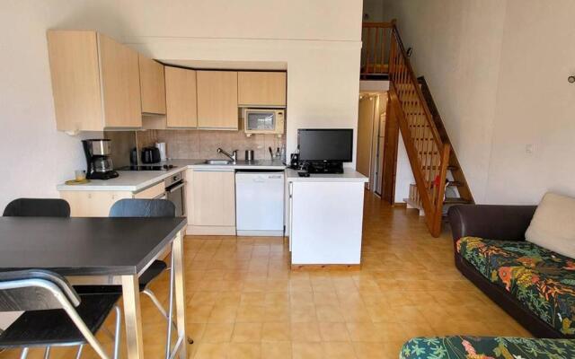 Appartement Six-Fours-les-Plages, 3 pièces, 5 personnes - FR-1-316-104