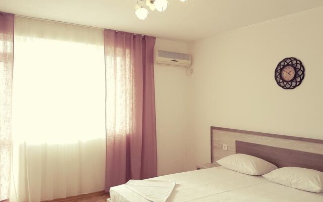 Guest House Natasha