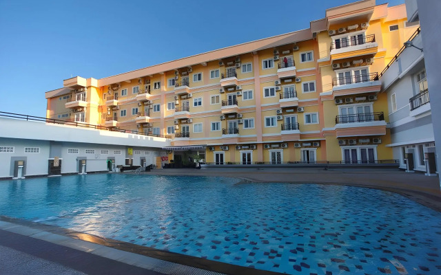Grand Whiz Megamas Manado
