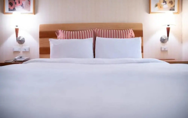 Rich & Free Hotel - Fuzhong