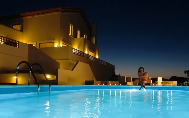 Luxurious Panoramic View Villa