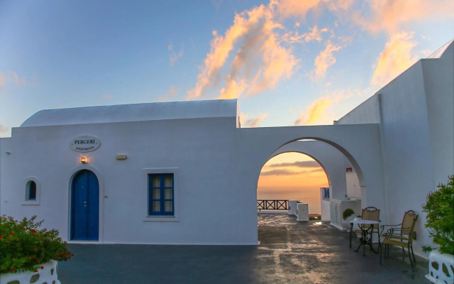 Pergeri Apartments