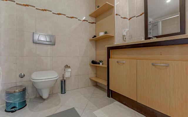 Cozy 2 Bedroom Apartment