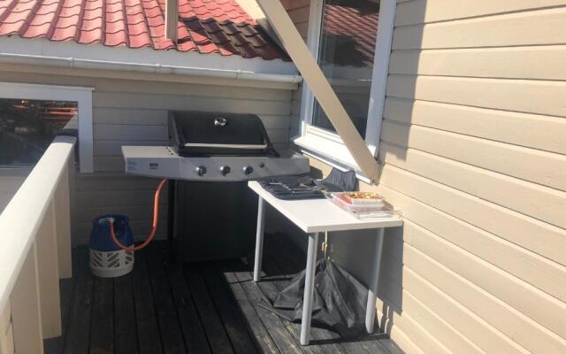 Sentralt rekkehus med solrik veranda!