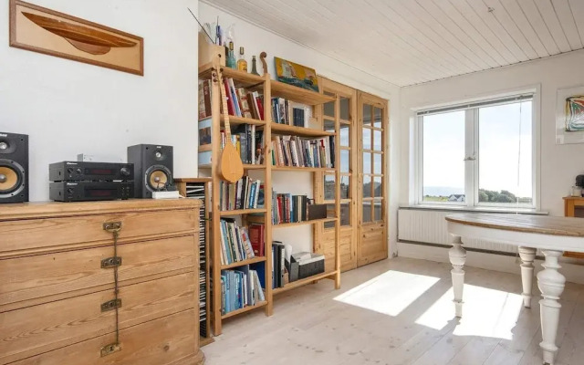 6 Person Holiday Home in Ebeltoft