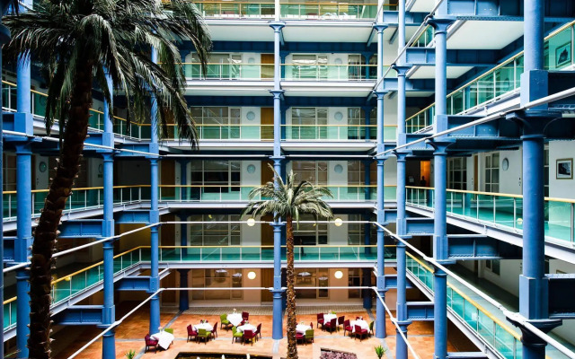 Native Manchester Hotel