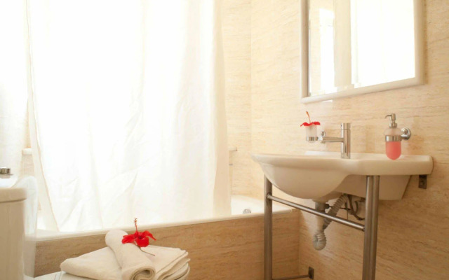 Semiramis Suites