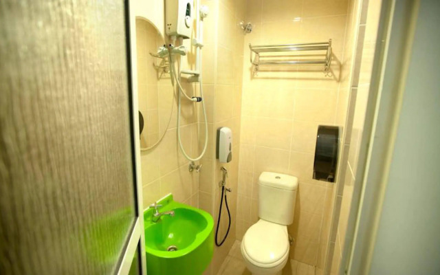 Apple Hotel