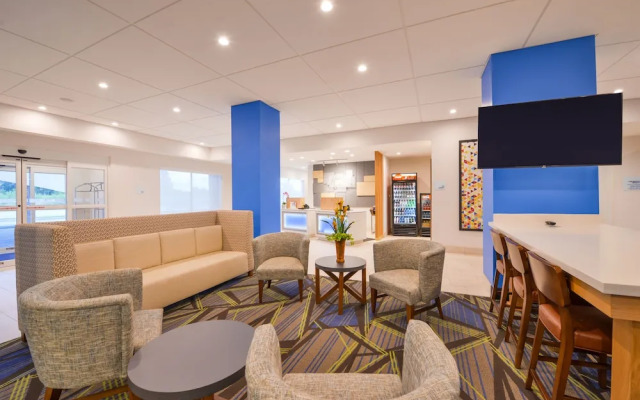 Holiday Inn Express Donaldsonville