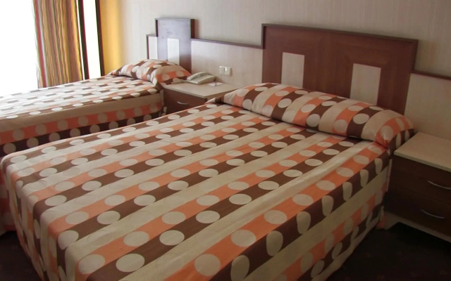 Calido Sol Hotel