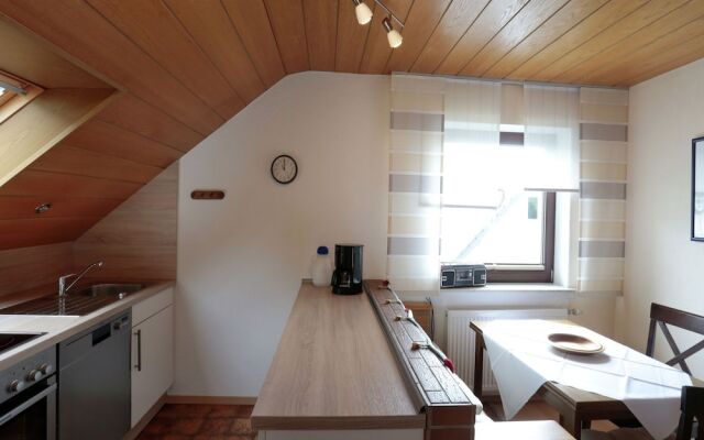 Cozy Apartment With Garden in Düdinghausen