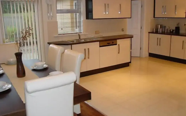 Ardmullen Walnut 3 bedroom