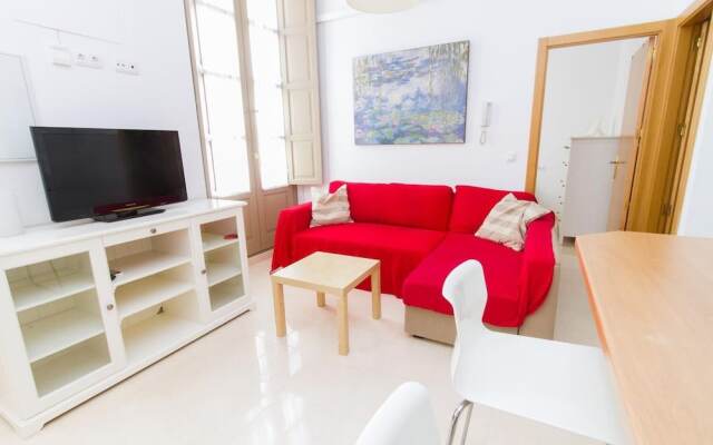 Calle Mezquitilla - Spacious Apartment by La Recepción