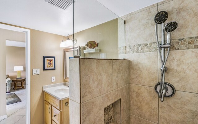 Hale Aloha 2 Bedroom Condo