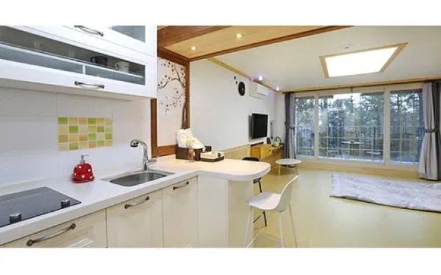 Tongyeong Evergreen Pension