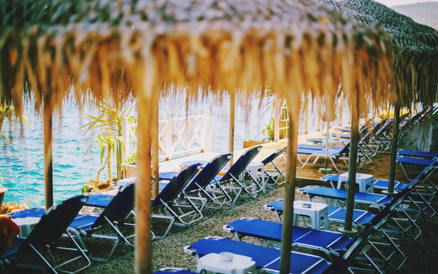 Karalis Beach Hotel