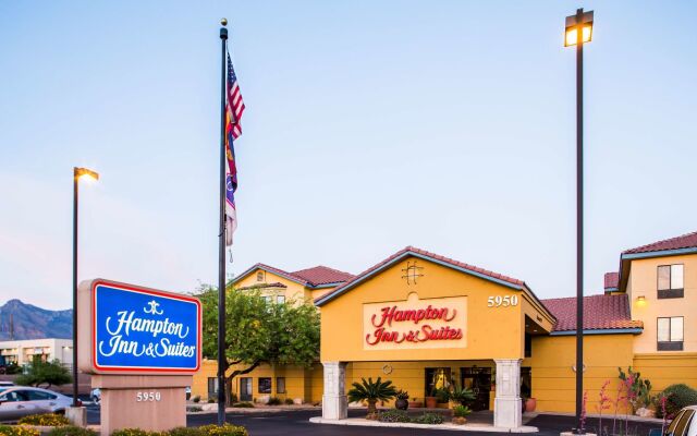 Hampton Inn & Suites Tucson-Mall