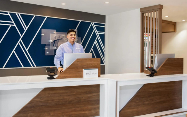 Holiday Inn Express And Suites Ukiah