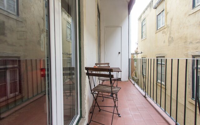 Spacious Tailor Made Bairro Alto