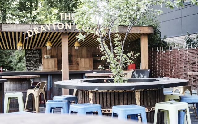 The Drayton Court Hotel