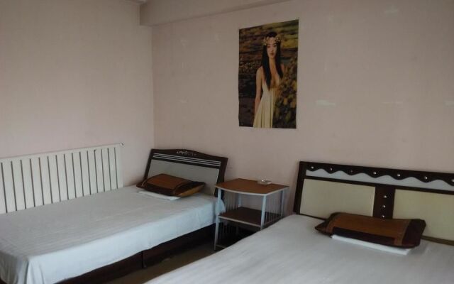 Jingyi Apartment