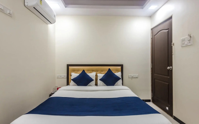 OYO 8298 Zee Residency