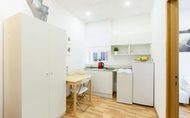 RedHouse Studio Apartment