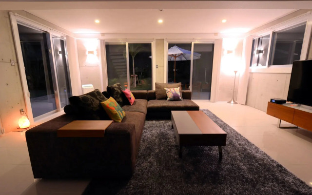 Villa SkyChateau ONNA