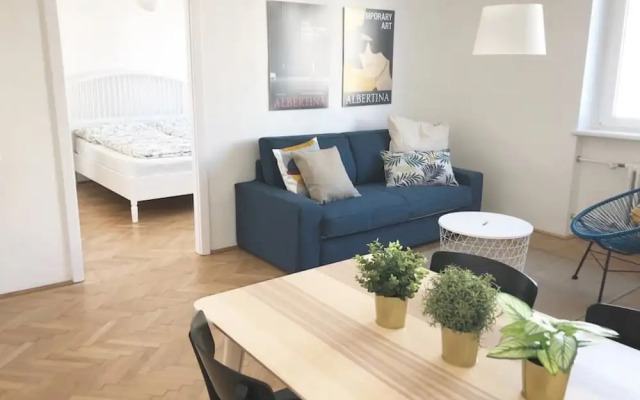 Lovely Apartment directly at Naschmarkt