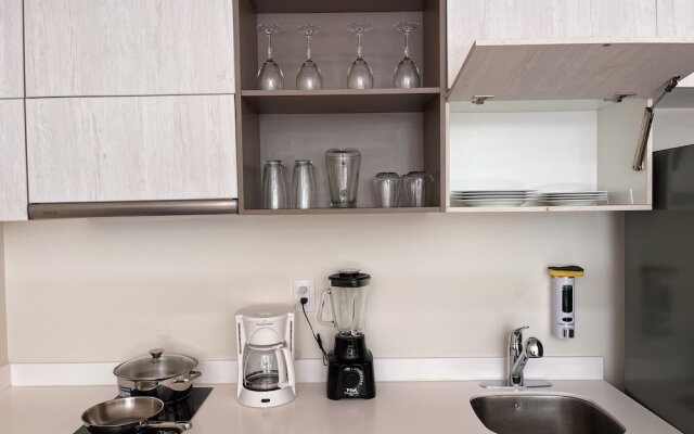 Studio Toh 210 - Elle Residence