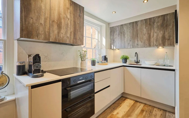 Host Stay Apartment 8 Vinegar House