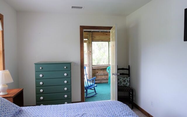 Nutter Tree at Ocracoke - 2 Br Home