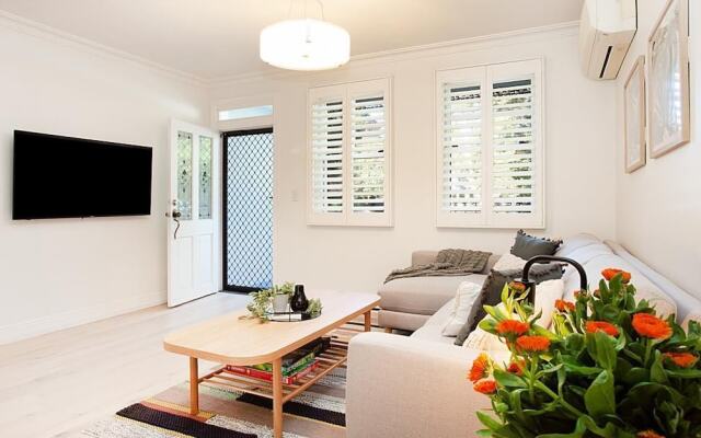 THE RENWICK - Hosted by: L'Abode Accommodation