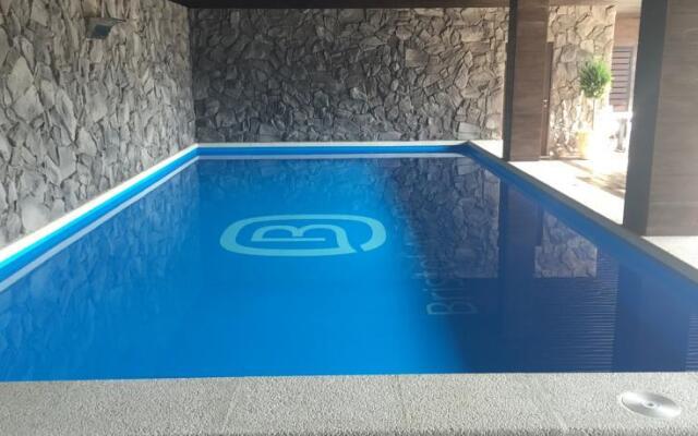 Bristol Aparthotel