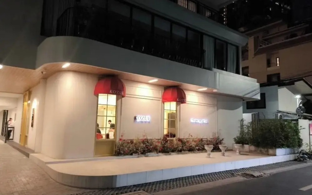 Sathorn 111