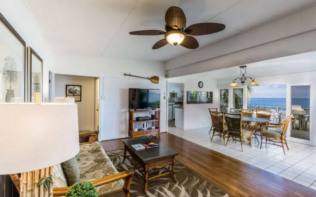 Kaikea Hale Oceanfront Paradise