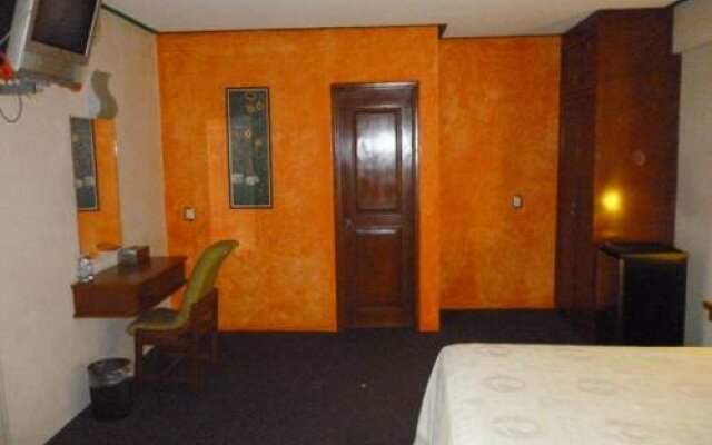 Hotel Q