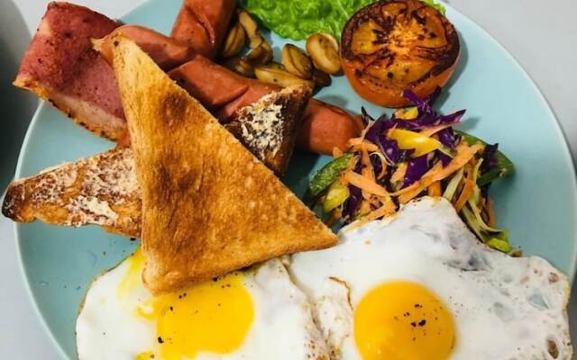 Spicepeek Boutique Hotel CMB Airport