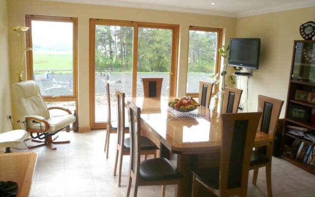 Tigh an Each B&B & Laggan Glamping