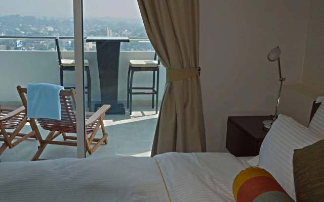 The Penthouse Above Sea