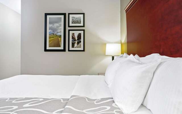 La Quinta Inn & Suites by Wyndham Fairfield TX