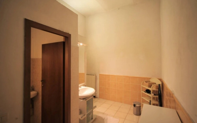 "trilocale In Corte Dell'800"
