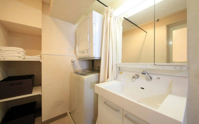 Shinjuku Urban Hotel