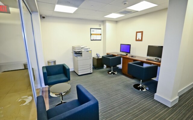 One Broadway Luxury Suites Downtown