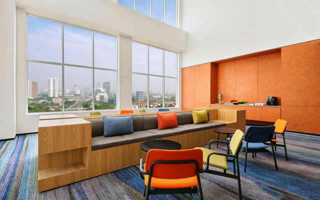 Aloft by Marriott South Jakarta – Guest Rooms – Jakarta