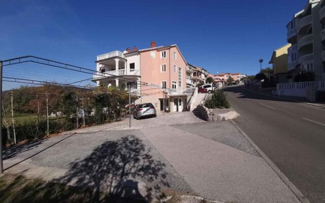Apartment in Crikvenica 40977