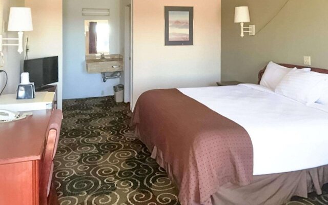 Americas Best Value Inn Elm Creek