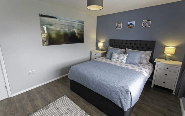 Sandbanks Sleeps 4 Beach Pass & 1 Dog